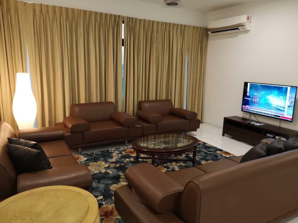 Skyloft Muslim Suite Johor Bahru Extérieur photo