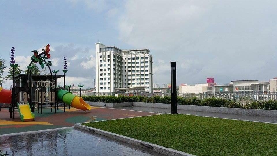 Skyloft Muslim Suite Johor Bahru Extérieur photo