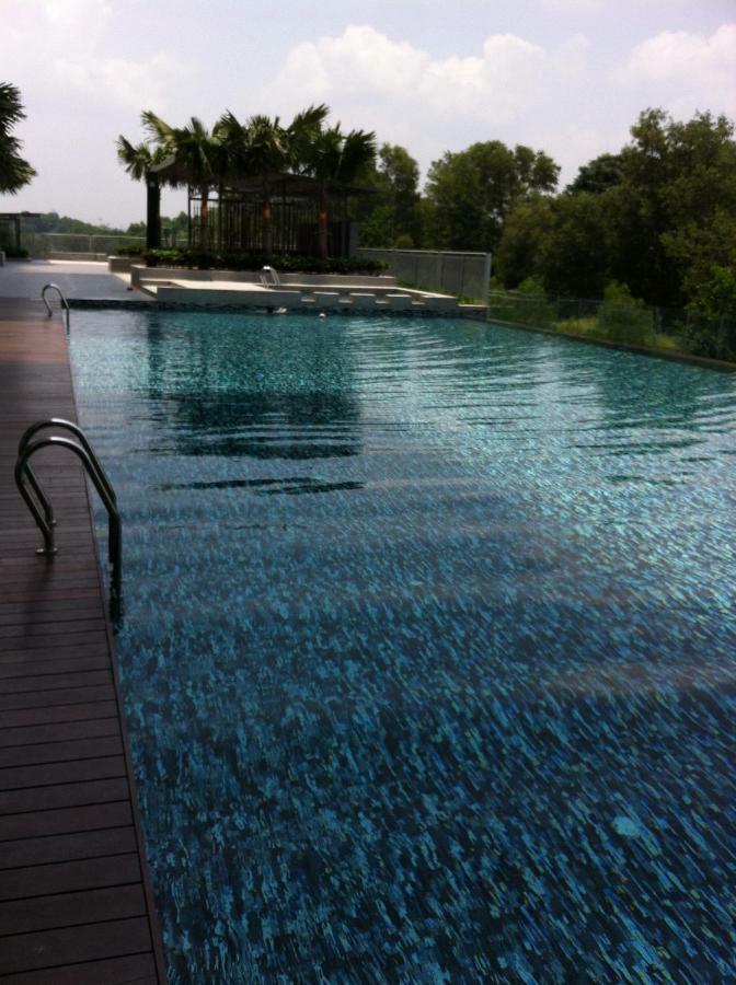Skyloft Muslim Suite Johor Bahru Extérieur photo