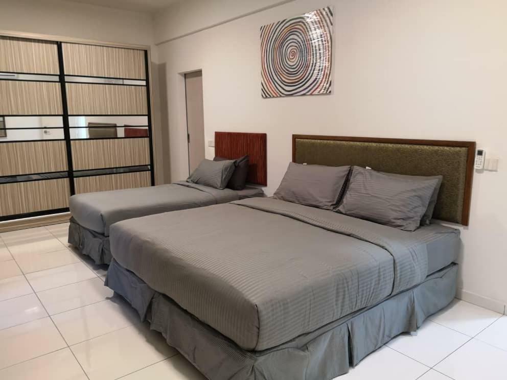 Skyloft Muslim Suite Johor Bahru Extérieur photo