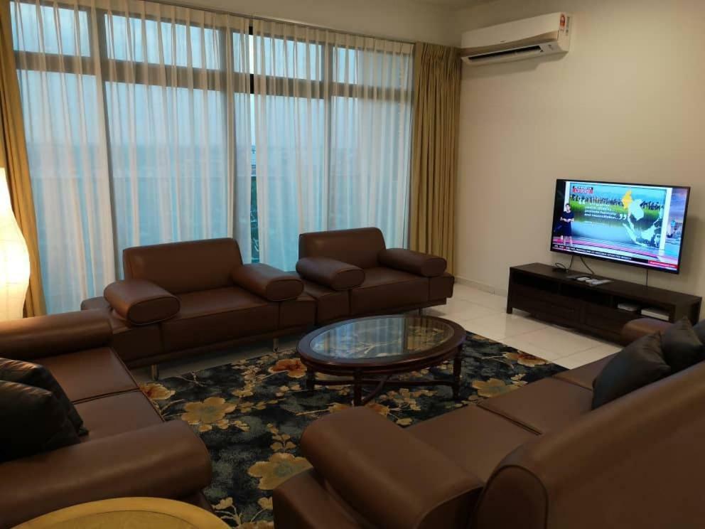 Skyloft Muslim Suite Johor Bahru Extérieur photo
